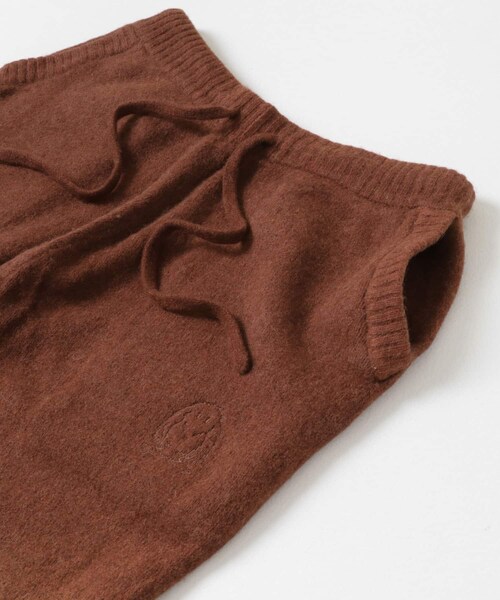 THE GOODLAND MARKET（ザグッドランドマーケット）の「Abode of Snow　Yeti Sweat Pants（その他パンツ・レディース・Orange/Yello・2）」の12枚目の写真