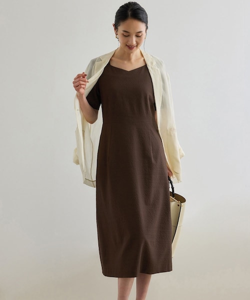 ROPE'(ロペ)の「【洗える】スクエアーネックワンピース(ジャガード/サッカー素材)(ワンピース・レディース・ブラック/ブラウン/ブルー・36/38)」の19枚目の写真