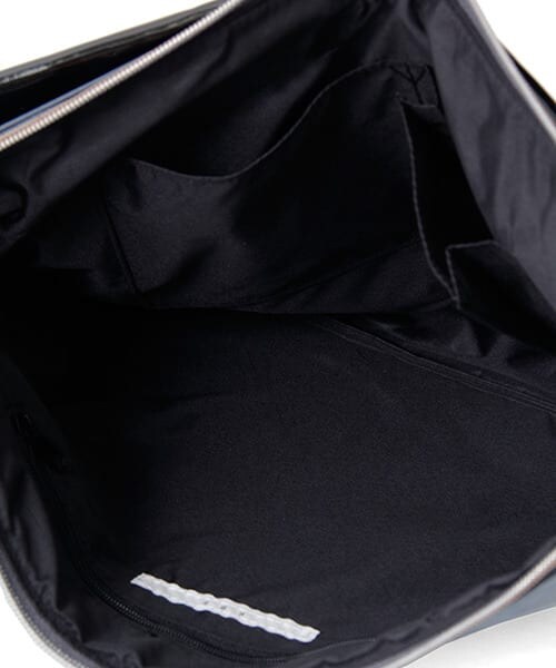 KBF（ケイビーエフ）の「異素材クラッチBAG（クラッチバッグ・レディース・シルバー/ホワイト/ブラック・one）」の9枚目の写真