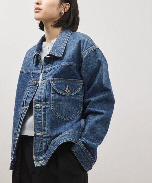 ADAM ET ROPE'(アダムエロペ)の「【Lee for ADAM ET ROPE'】別注 デニムジャケット(デニムジャケット・レディース・ネイビー/ブルー・F)」の13枚目の写真
