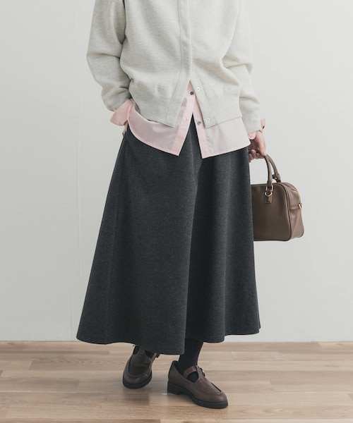URBAN RESEARCH DOORS(アーバンリサーチドアーズ)の「カットギャザースカート(スカート・レディース・L.GRAY/MOCHA/CHARCOAL・Free)」の2枚目の写真