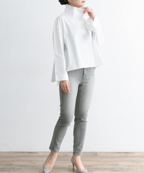 URBAN RESEARCH ROSSO（アーバンリサーチロッソ）の「upper hights　THE H-RISE STELLA（デニムパンツ・レディース・GRISVERT・22/23/24/25）」の6枚目の写真