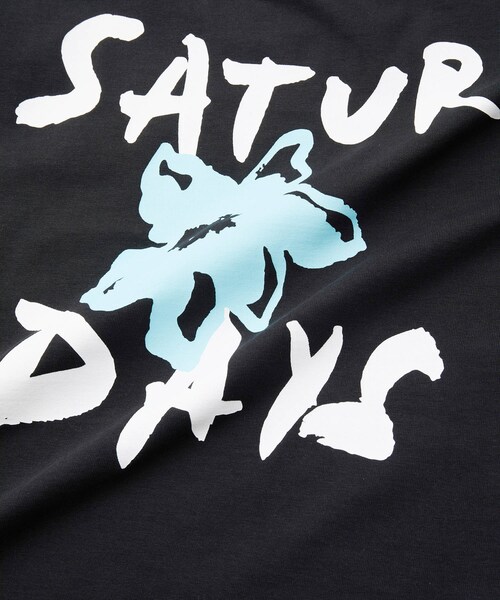 Saturdays NYC（サタデーズ ニューヨークシティ ）の「FLOWER RELAXED SS TEE（Tシャツ/カットソー・レディース・ブラック/オフホワイト/サックス・L/M/S/XL）」の21枚目の写真