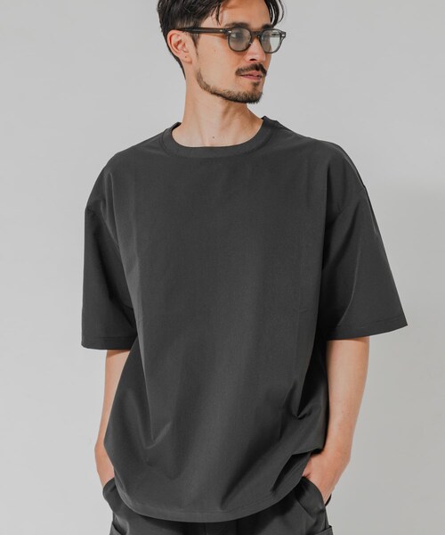 URBAN RESEARCH（アーバンリサーチ）の「『洗濯可/防シワ/撥水』COOL DOTS SHORT-SLEEVE T-SHIRTS（Tシャツ/カットソー・メンズ・BLACK/CHARCOAL/NAVY・M/L）」の14枚目の写真