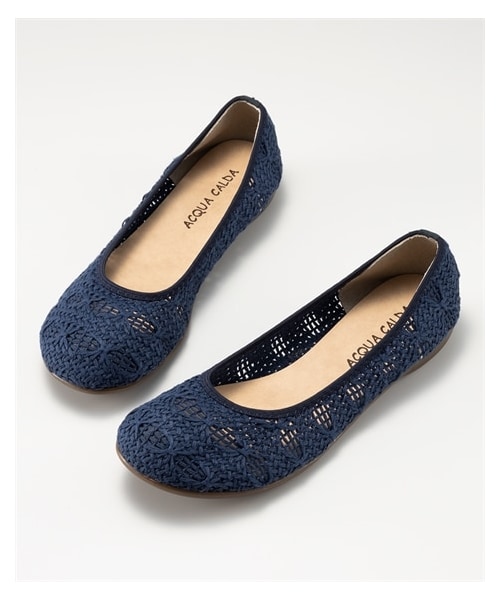 nissen（ニッセン）の「日本製ラウンドトゥカジュアルバレエシューズ（ワイズ３Ｅ）（バレエシューズ・メンズ・黒(スムース)/オーク/マスタード/アプリコット/シルバー/ネイビー(メッシュ)/黒(シアー花柄)/ネイビー花柄・SS=21.5~22.0cm/S=22.0~22.5cm/M=23.0~23.5cm/L=24.0~24.5cm/LL=24.5~25.0cm/3L=25.0~25.5cm/4L=25.5~26.0cm）」の4枚目の写真