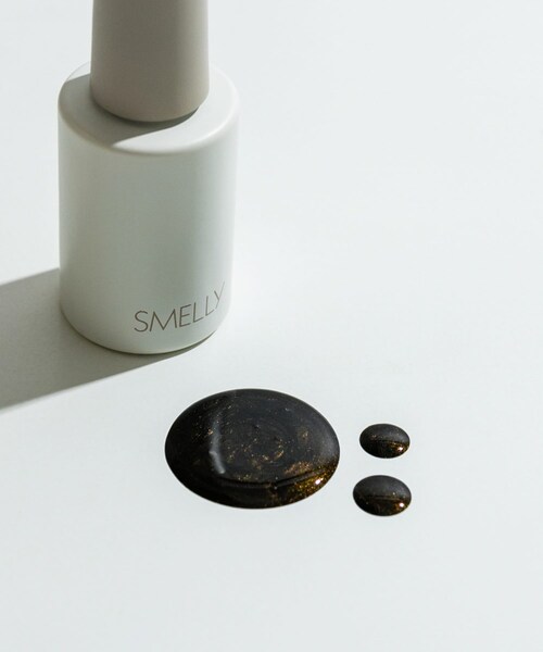 SMELLY（スメリー）の「peel off gel polish（ネイル用品/ネイルケア・メンズ・balloon/copper/palm/fog/taupe/ginger/lilac/onyx/brick/clay/clear/shell/umber/steel・-）」の3枚目の写真
