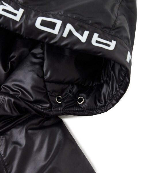 ROPE'（ロペ）の「【J'aDoRe限定】ロゴ入り中綿ベンチコート/撥水・ユニセックス（その他アウター・レディース・ブラック・M）」の13枚目の写真