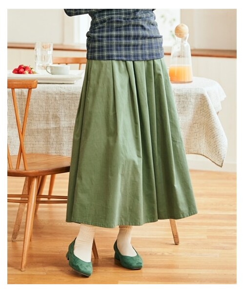 nissen（ニッセン）の「大きいサイズ綿１００%コーデュロイふんわりロング丈スカート（ゆったりヒップ）（スカート・レディース・ネイビー/ライトカーキ/ベージュ・L/LL/3L/4L/5L/6L/8L/10L）」の7枚目の写真