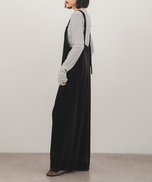 KBF（ケイビーエフ）の「ベロアサロペット（つなぎ/オールインワン・レディース・BLACK/BLACK刺繍/NAVY刺繍・One）」の17枚目の写真