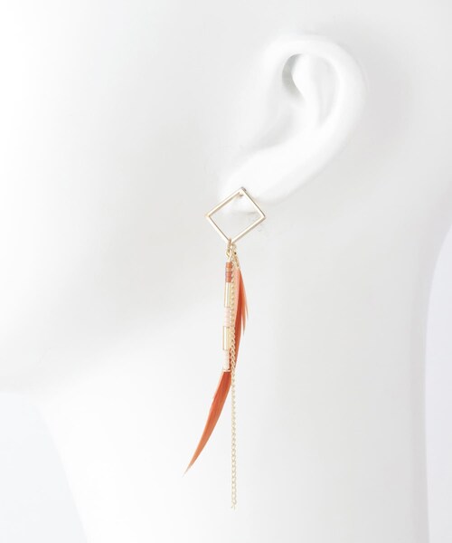 URBAN RESEARCH Sonny Label（アーバンリサーチサニーレーベル）の「フェザー×ビーズピアス（ピアス（両耳用）・レディース・ミント/ピンク・one/One）」の5枚目の写真