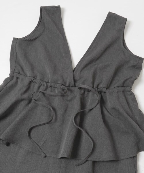 URBAN RESEARCH Sonny Label（アーバンリサーチサニーレーベル）の「ペプラムオールインワン（つなぎ/オールインワン・レディース・ブラック/グレー・36/38）」の22枚目の写真