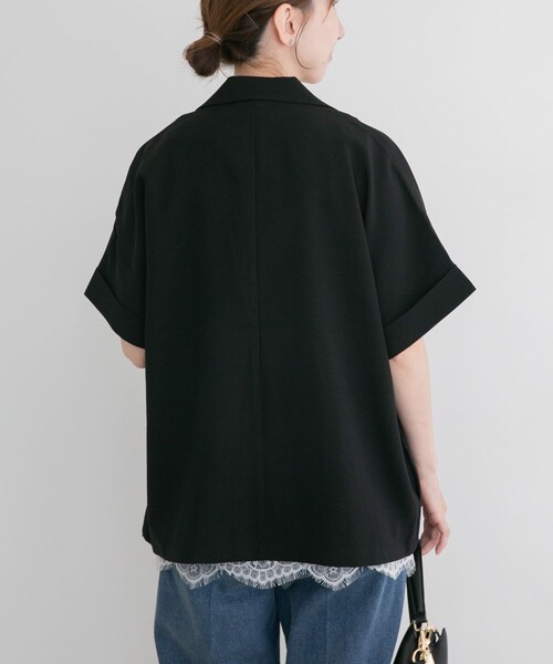 ITEMS URBANRESEARCH(アイテムズ アーバンリサーチ)の「『イージーケア/接触冷感/UVカット』SMOOTH LINEN TOUCH 半袖ジャケット(テーラードジャケット・レディース・OFF/BLK・Free)」の12枚目の写真