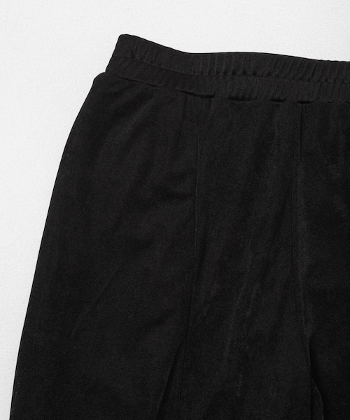 KBF(ケイビーエフ)の「シャイニーフレアイージーパンツ(その他パンツ・レディース・CHARCOAL/BLACK/BEIGE・One)」の12枚目の写真