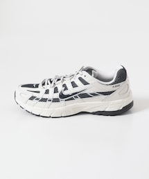 URBAN RESEARCH DOORS(アーバンリサーチドアーズ)の「NIKE P-6000(スニーカー・メンズ)」