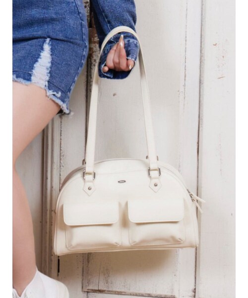 EATME（イートミー）の「ハーフムーンボストンバッグ（ボストンバッグ・レディース・アイボリー/ブラック/イエロー・F）」の6枚目の写真