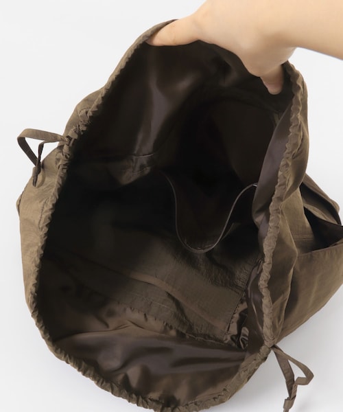 URBAN RESEARCH DOORS（アーバンリサーチドアーズ）の「Snow Peak Apparel　RIPSTOP WRAP CROSS BAG（ショルダーバッグ・レディース・GREIGE/BROWN/CHARCOAL・One）」の12枚目の写真