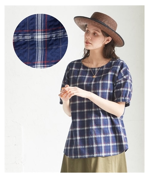nissen（ニッセン）の「大きいサイズ綿100%涼やかさらさらサッカー生地５分袖Ｔブラウス（シャツ/ブラウス・レディース・マルチカラーギンガムチェック/ラズベリー系チェック/ネイビー系チェック/サンドベージュ系チェック・L/LL/3L/4L/5L/6L/8L/10L）」の21枚目の写真