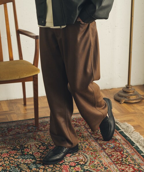SENSE OF PLACE by URBAN RESEARCH（センスオブプレイスバイアーバンリサーチ）の「フェイクスエードストレートパンツ（その他パンツ・メンズ・BLACK/BROWN・M/L）」の17枚目の写真