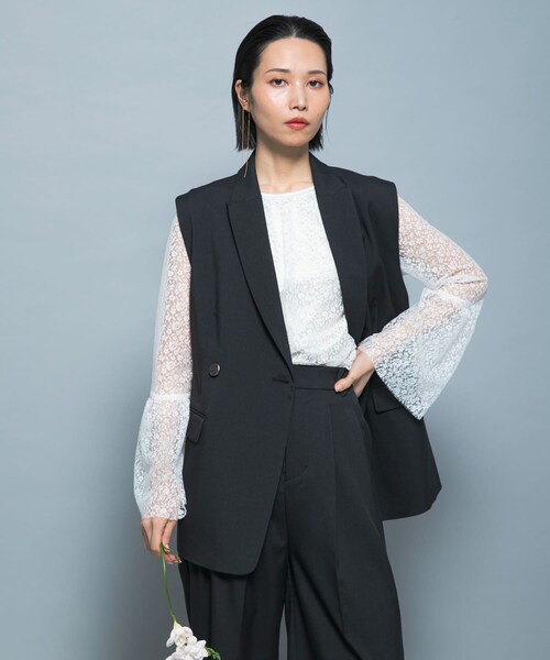 URBAN RESEARCH ROSSO（アーバンリサーチロッソ）の「フレアスリーブレースブラウス（シャツ/ブラウス・レディース・WHITE/SAX/BLACK・Free）」の19枚目の写真