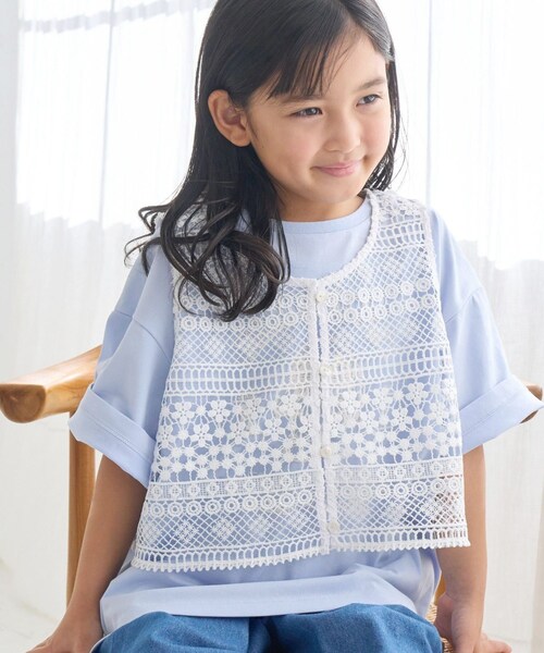 ROPE' PICNIC（ロペピクニック）の「【KIDS/キッズ】フロントボタンレースジレベスト/リンクコーデ（ベスト・キッズ・ブラック/ホワイト・L/M/S）」の3枚目の写真