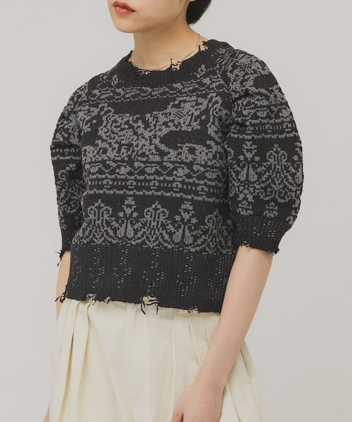 KBF（ケイビーエフ）の「ジャガードハーフスリーブニット（ニット/セーター・レディース・BEIGE/NAVY・One）」の2枚目の写真