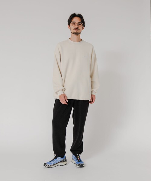 URBAN RESEARCH(アーバンリサーチ)の「『別注』THOUSAND MILE×URBAN RESEARCH ニットフリースクルーネックプルオーバー(その他トップス・メンズ・BLACK/CHARCOAL/NAVY/OFF・M/L)」の12枚目の写真