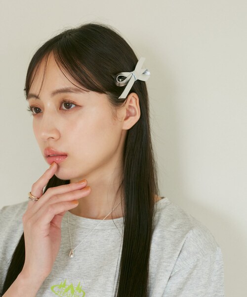 VIS（ビス）の「【2個SET】メタリックリボンへアピン（ヘアピン・レディース・ブラック/シルバー・F）」の15枚目の写真