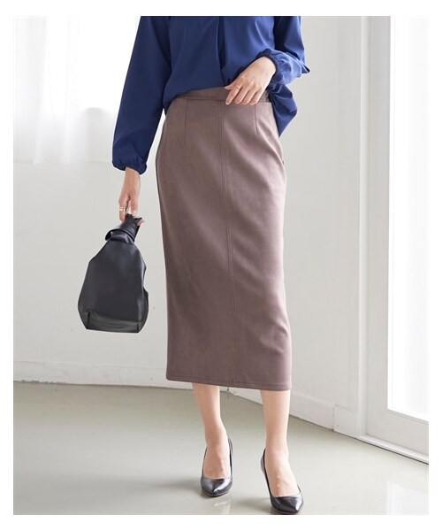 nissen（ニッセン）の「大きいサイズなめらか桃起毛フェイクスエードポンチタイトスカート（ゆったりヒップ）（スカート・レディース・クラウドブルー/ライトグレージュ/ライトピンク/モカブラウン・L/LL/3L/4L/5L/6L/8L/10L）」の13枚目の写真