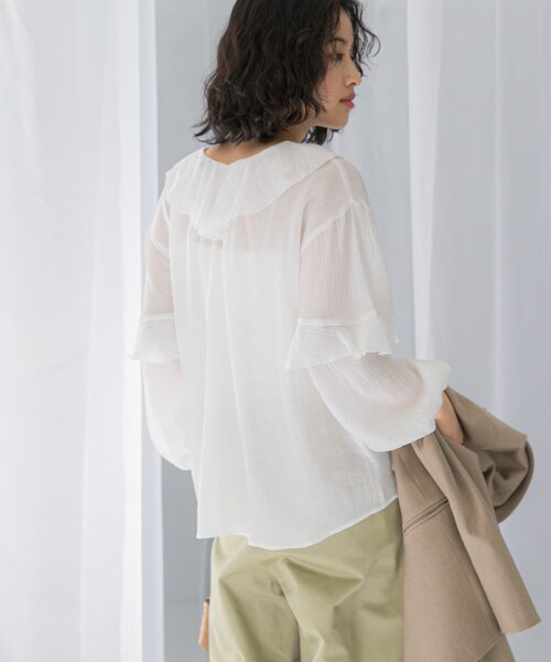 URBAN RESEARCH ROSSO（アーバンリサーチロッソ）の「『WEB/一部店舗限定カラー』楊柳フリルブラウス（シャツ/ブラウス・レディース・SAX/WHITE/YELLOW/PINK・FREE）」の13枚目の写真
