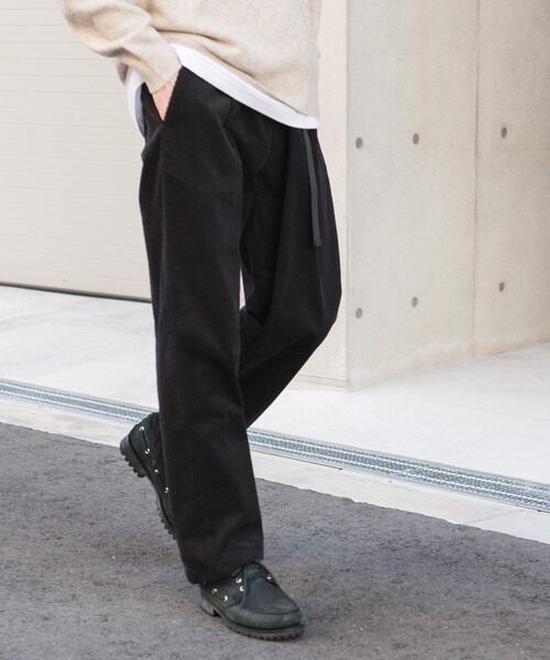 URBAN RESEARCH DOORS（アーバンリサーチドアーズ）の「ウェビングベルトコーデュロイトラウザー（その他パンツ・メンズ・CHARCOAL/MOCHA/TERRACOTTA・S/M/L）」の6枚目の写真
