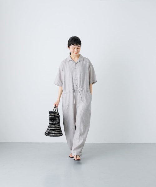 かぐれ（カグレ）の「リネンハーフスリーブオールインワン（サロペット/オーバーオール・レディース・BLACK/GREGE/CHARCOAL・FREE）」の22枚目の写真
