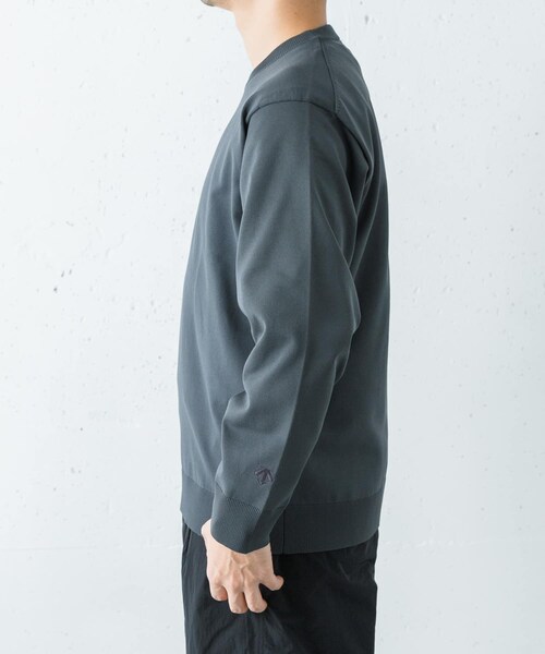 URBAN RESEARCH（アーバンリサーチ）の「Descente　KNITTED LONG-SLEEVE T-SHIRTS（ニット/セーター・メンズ・BK01/GY17・M/L/O）」の22枚目の写真