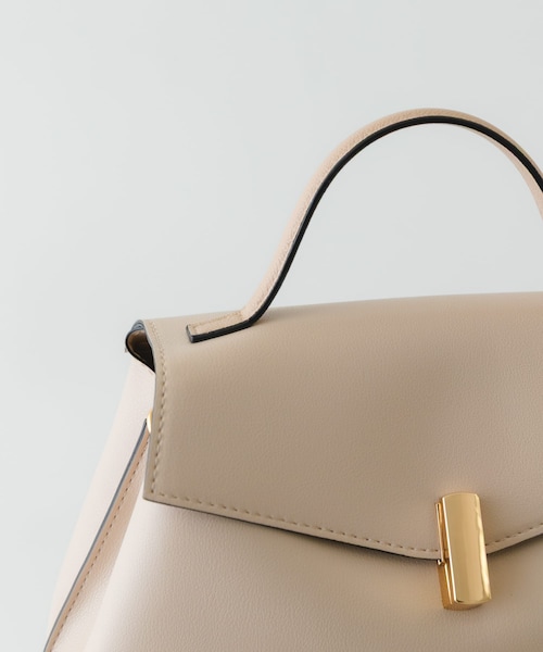 RODE SKO（ロデスコ）の「フラップワンハンドルバッグ（ハンドバッグ・レディース・BLACK/MOCHA/IVORY・One）」の5枚目の写真