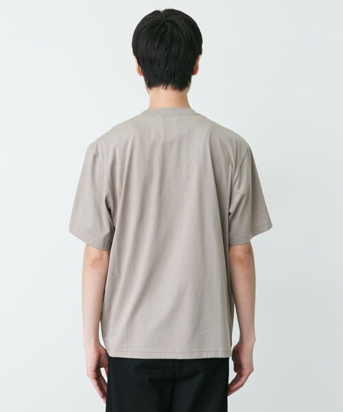 URBAN RESEARCH DOORS(アーバンリサーチドアーズ)の「STILL BY HAND 強撚コットン天竺グラデーションプリントTシャツ(Tシャツ/カットソー・メンズ・WHITE/GREIGE/L/BEIGE・46/48)」の8枚目の写真
