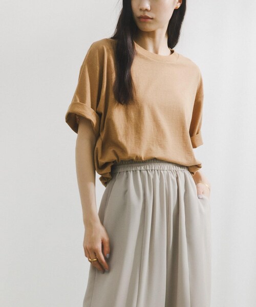 URBAN RESEARCH DOORS(アーバンリサーチドアーズ)の「Printed Loose T-shirts(Tシャツ/カットソー・レディース・NATURAL/TAN・Free)」の5枚目の写真