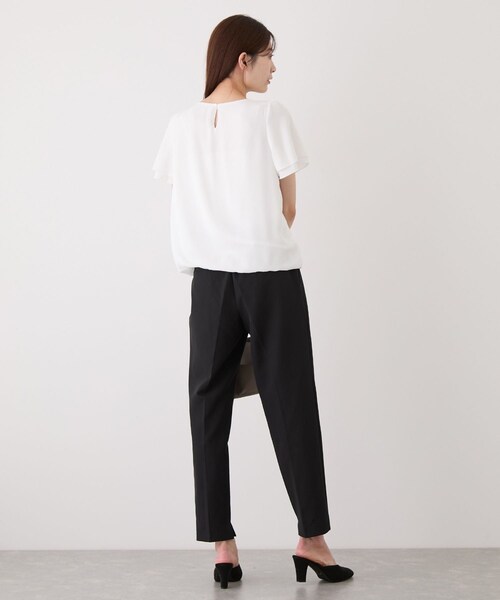 Jayro(ジャイロ)の「胸元タックブラウス(シャツ/ブラウス・レディース・ホワイト系/ネイビー/サックス/ピンク・M)」の15枚目の写真