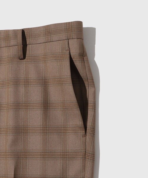 ADAM ET ROPE'（アダムエロペ）の「【DELEGANT】テーパード スラックス（スラックス・メンズ・ブラック/チャコール/ブラウン系・L/M/S）」の13枚目の写真