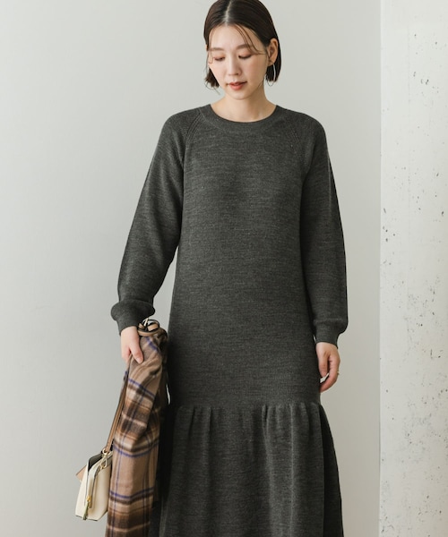 URBAN RESEARCH ROSSO（アーバンリサーチロッソ）の「F by ROSSO　ウォッシャブル抗ピルニットワンピース（ワンピース・レディース・D/NAVY/C/GRAY・36/38）」の4枚目の写真