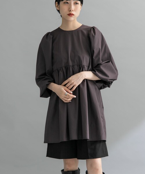 KBF（ケイビーエフ）の「『WEB限定』BACKリボンチュニック（チュニック・レディース・OFF/L.BLUE/D.BROWN・one）」の15枚目の写真