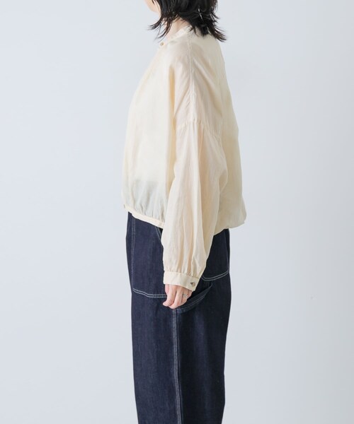 かぐれ(カグレ)の「Vlas Blomme シアーギャザーブラウス(シャツ/ブラウス・レディース・L BEIGE/BLACK・Free)」の18枚目の写真