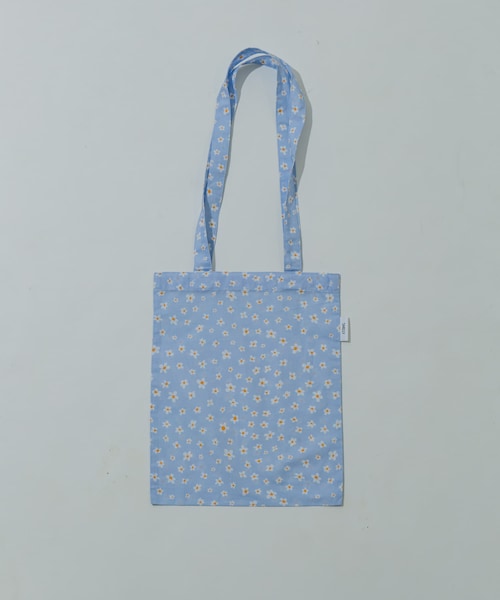 SMELLY（スメリー）の「プリントトートバッグS（トートバッグ・レディース・CHERRY/STRIPE/CHECK/DOT/FLOWER/EMBROIDERY・S）」の3枚目の写真