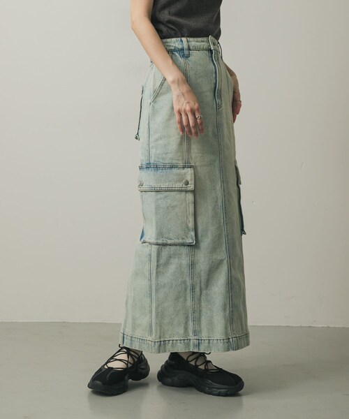SENSE OF PLACE by URBAN RESEARCH（センスオブプレイスバイアーバンリサーチ）の「カーゴデニムスカート（デニムスカート・レディース・L.INDIGO/D.INDIGO・S/M）」の17枚目の写真