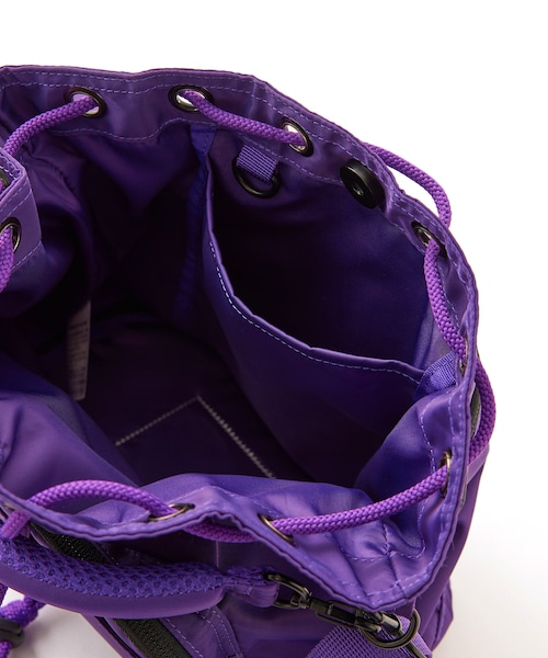 ADAM ET ROPE'(アダムエロペ)の「《別注》【FADEN/ファーデン】008 Lou(バックパック/リュック・メンズ・オリーブ/パープル・F)」の7枚目の写真