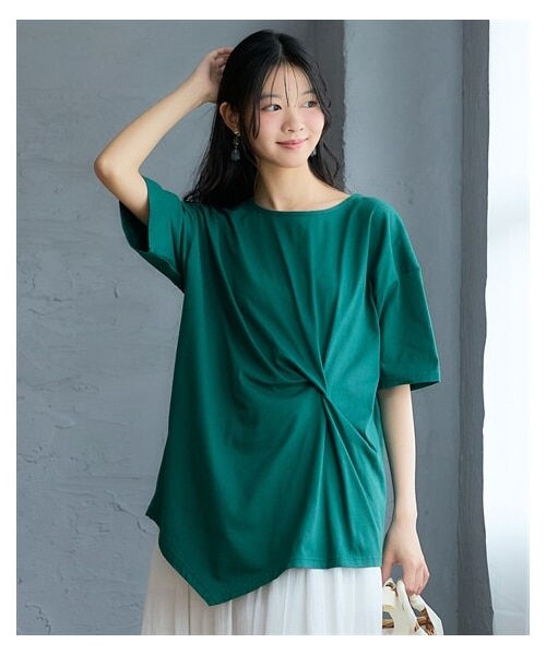 nissen（ニッセン）の「＜大きいサイズ＞綿100％汗染みしにくいクロスデザイン５分袖Tシャツ（Tシャツ/カットソー・レディース・黒/ネイビー/チャコールグレー/ダークグリーン・L/LL/3L/4L/5L/6L/8L/10L）」の2枚目の写真