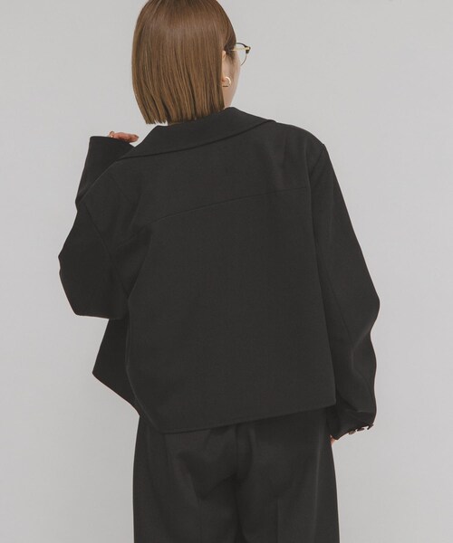 KBF（ケイビーエフ）の「コンパクトBOXジャケット（テーラードジャケット・レディース・D.BROWN/BLACK・one）」の17枚目の写真