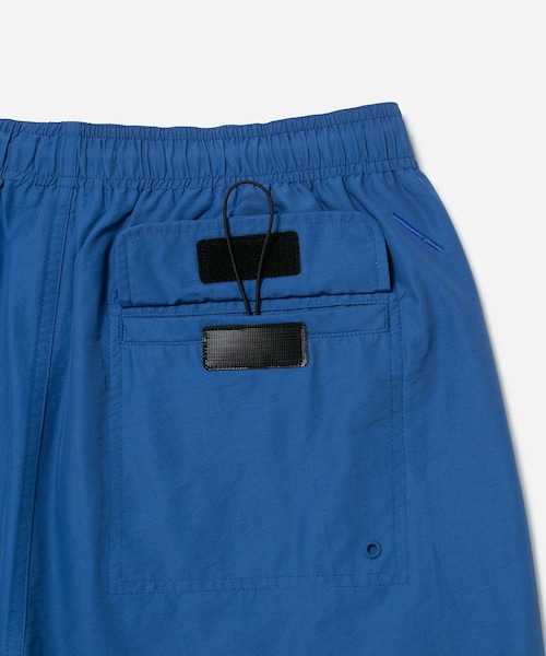 Saturdays NYC（サタデーズ ニューヨークシティ ）の「Talley Swim Short（水着・メンズ・キャメル/ブルー・L/M/S/XL/XS）」の19枚目の写真