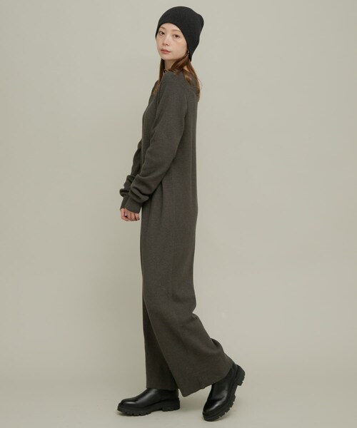 URBAN RESEARCH Sonny Label（アーバンリサーチサニーレーベル）の「ニットオールインワン（つなぎ/オールインワン・レディース・チャコール/ベージュ・36/38）」の7枚目の写真