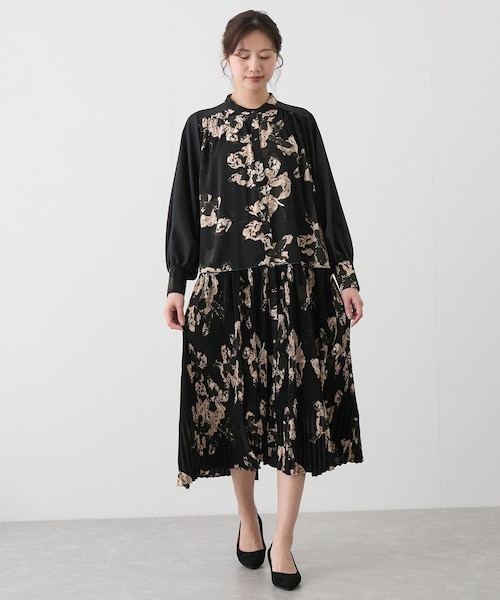 Jayro（ジャイロ）の「プリーツアソートワンピース（ワンピース・レディース・ブラック/キナリ・M）」の11枚目の写真