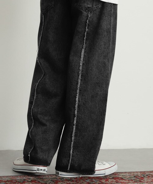 SENSE OF PLACE by URBAN RESEARCH（センスオブプレイスバイアーバンリサーチ）の「デニムフリンジパネルワイドパンツ（デニムパンツ・メンズ・BLACK/L.INDIGO・M/L）」の5枚目の写真