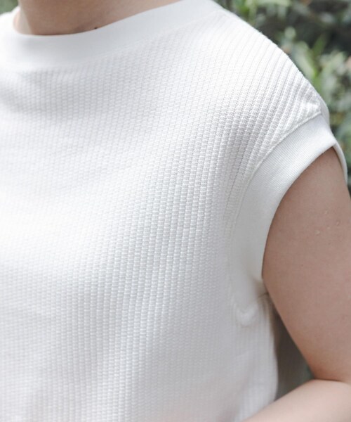 URBAN RESEARCH DOORS（アーバンリサーチドアーズ）の「FORK&SPOON　変形ワッフルノースリーブプルオーバー（Tシャツ/カットソー・レディース・IVORY/GRAY/OFFxNVY/CAMxIVO・1）」の12枚目の写真